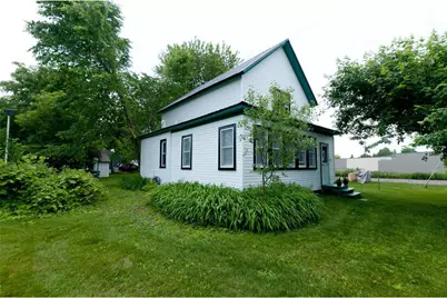301 N 10th Street, Cameron, WI 54822 - Photo 3