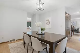9331 Cedar Forest Rd, Eden Prairie, MN 55347 - Photo 21
