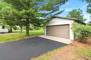 964 Fraser Ln, Hudson, WI 54016 - Photo 29