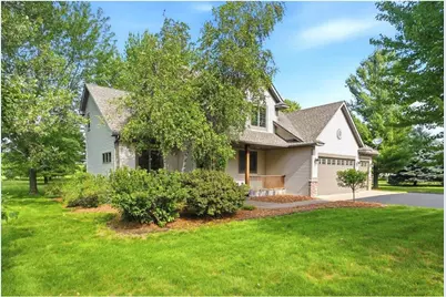 964 Fraser Lane, Hudson Township, WI 54016 - Photo 5