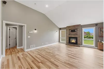 868 Brady Lane, New Richmond, WI 54017 - Photo 7