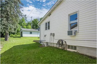 116 E Elm Street, Glenwood City, WI 54013 - Photo 9