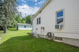 116 E Elm St, Glenwood City, WI 54013 - Photo 9