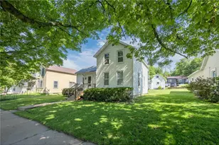 116 E Elm St, Glenwood City, WI 54013 - Photo 3