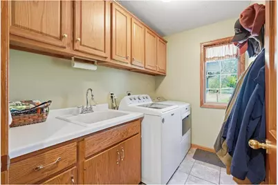 208 Country Oaks Road, Troy Township, WI 54022 - Photo 27