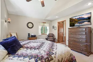 208 Country Oaks Rd, Troy Township, WI 54022 - Photo 15