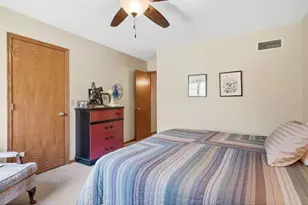 208 Country Oaks Rd, Troy Township, WI 54022 - Photo 21