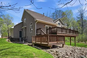 208 Country Oaks Rd, Troy Township, WI 54022 - Photo 33