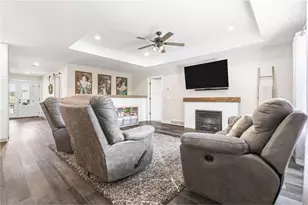 W1202 Oakridge Ct, Spring Valley, WI 54767 - Photo 9