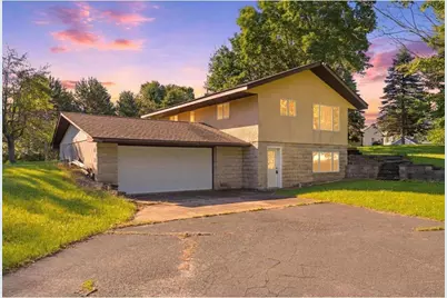 796 Magnor Lake Drive, Clayton, WI 54004 - Photo 1