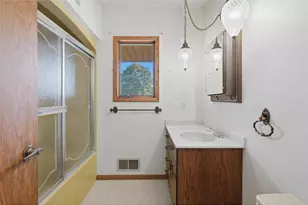 796 Magnor Lake Dr, Clayton, WI 54004 - Photo 15