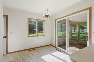 796 Magnor Lake Dr, Clayton, WI 54004 - Photo 5