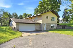 796 Magnor Lake Dr, Clayton, WI 54004 - Photo 3