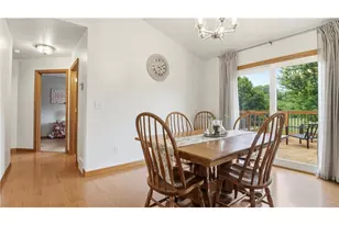 312 Country Ln, Durand, WI 54736 - Photo 11