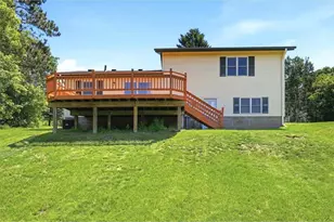 710 Kinney Rd, Hudson, WI 54016 - Photo 5
