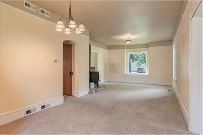 520 12th Street, Menomonie, WI 54751 - Photo 11