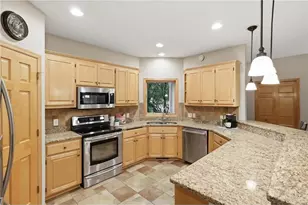 20584 Kearney Path, Lakeville, MN 55044 - Photo 5