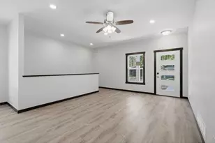 537 N Pearl St, River Falls, WI 54022 - Photo 9