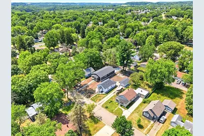 537 N Pearl Street, River Falls, WI 54022 - Photo 27