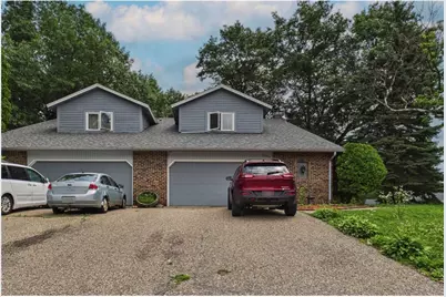 4400 Churchill Street, Shoreview, MN 55126 - Photo 3