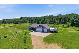911 67th Ave, Hudson, WI 54016 - Photo 31