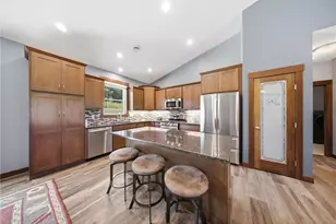 911 67th Ave, Hudson, WI 54016 - Photo 5