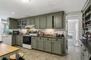 1001 13th St, Menomonie, WI 54751 - Photo 5