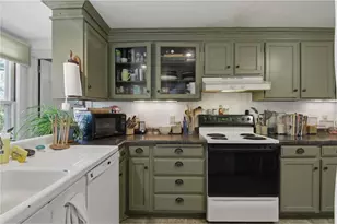 1001 13th St, Menomonie, WI 54751 - Photo 3