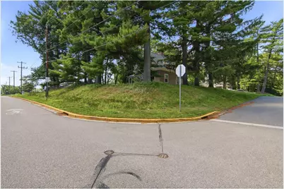 1001 13th Street, Menomonie, WI 54751 - Photo 35