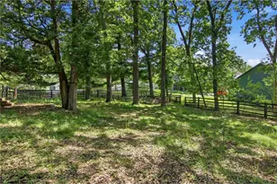 1001 13th St, Menomonie, WI 54751 - Photo 37