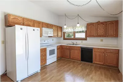 1470 5th Avenue, Baldwin, WI 54002 - Photo 9