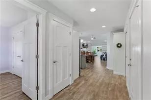 3498 Cambridge Pl, River Falls, WI 54022 - Photo 5