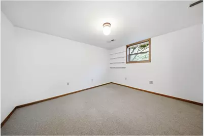709 N Fremont Street, River Falls, WI 54022 - Photo 19