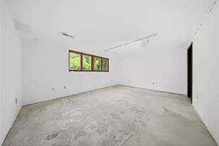 709 N Fremont St, River Falls, WI 54022 - Photo 21