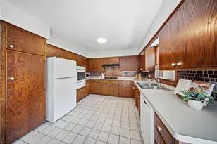 709 N Fremont St, River Falls, WI 54022 - Photo 5