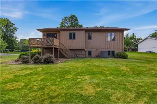 2003 4th Ave, Menomonie, WI 54751 - Photo 33