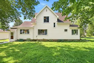 130 N Woodworth St, Elmwood, WI 54740 - Photo 21