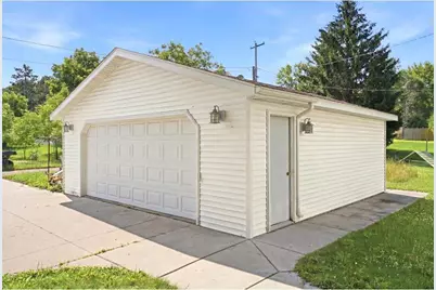 130 N Woodworth Street, Elmwood, WI 54740 - Photo 19