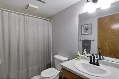 2231 Frank Street, Eau Claire, WI 54703 - Photo 23
