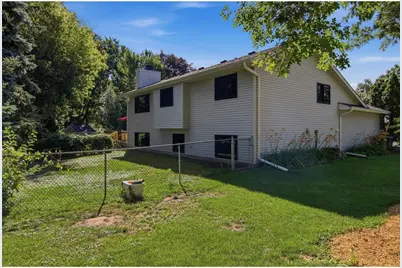 2295 Ariel Court, Saint Paul, MN 55109 - Photo 33