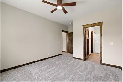 1043 Legend Lane, Troy Township, WI 54022 - Photo 27