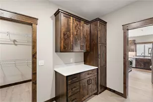 1043 Legend Ln, Troy Township, WI 54022 - Photo 17