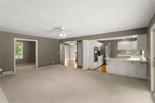698 Badlands Rd, Hudson, WI 54016 - Photo 15