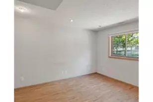 4008 Pennsylvania Ave, Eagan, MN 55123 - Photo 23