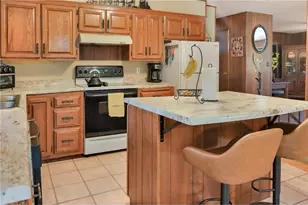 405 Oakwood Dr, Durand, WI 54736 - Photo 15