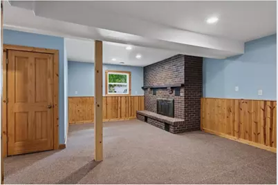 915 W Marshall Street, Rice Lake, WI 54868 - Photo 25
