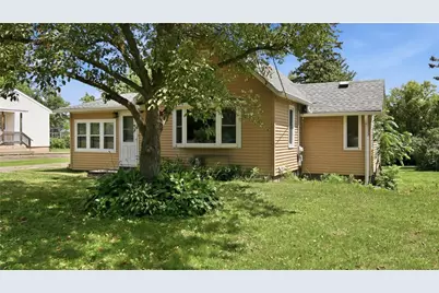 417 S 7th Street, Cameron, WI 54822 - Photo 3