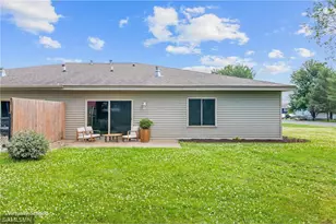 225 Helen St, Roberts, WI 54023 - Photo 29