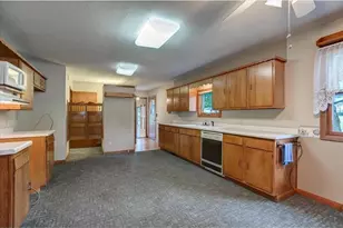 2216 3rd St, Menomonie, WI 54751 - Photo 13