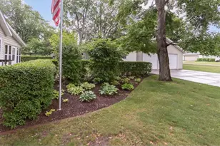 2216 3rd St, Menomonie, WI 54751 - Photo 3